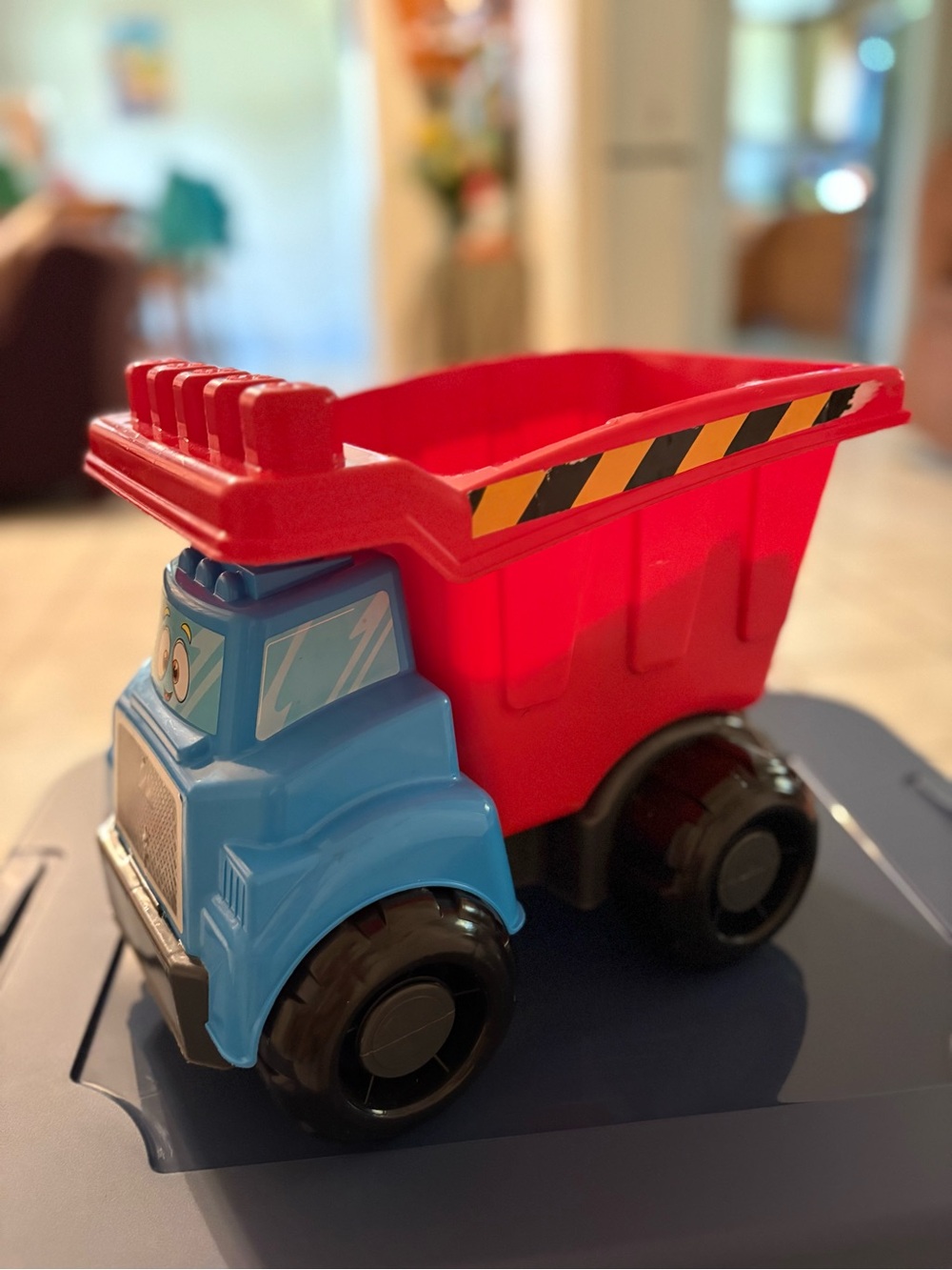 Red & Blue Kids Dump Truck Toy - Brand Unspecified